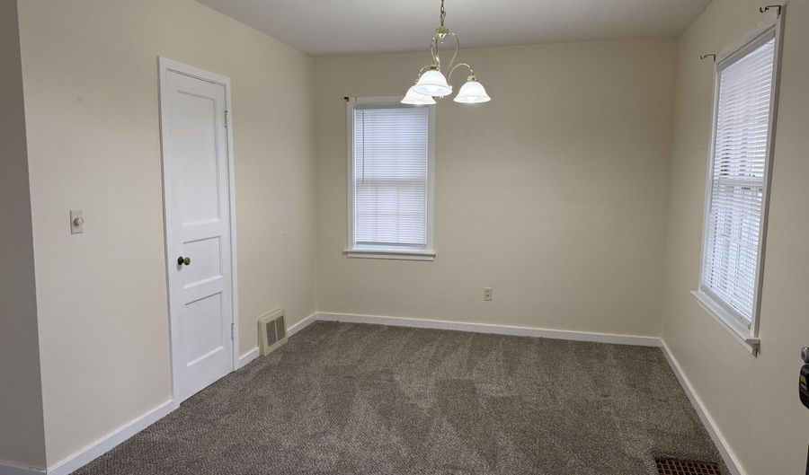 907 Sheridan Ct, Albion, MI 49224 - 3 Beds, 2 Bath