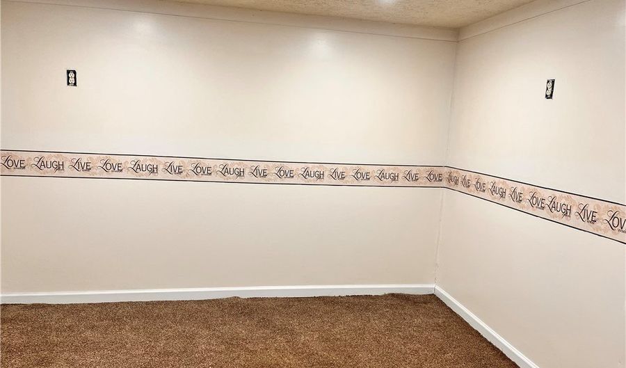 1203 E 17th St, Ashtabula, OH 44004 - 2 Beds, 1 Bath