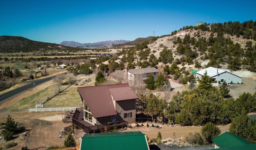 342 E Foothill Cir, Central, UT 84722 - 3 Beds, 3 Bath