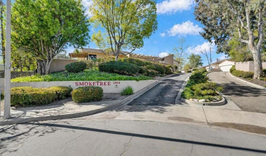 6050 Henderson Dr 33, La Mesa, CA 91942 - 3 Beds, 2 Bath