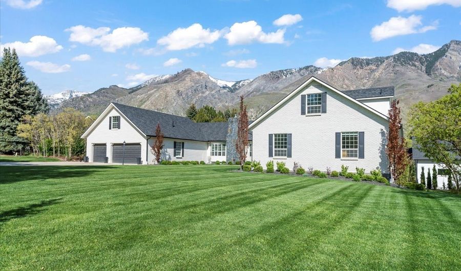 1116 N BIRCH, Alpine, UT 84004 - 8 Beds, 5 Bath