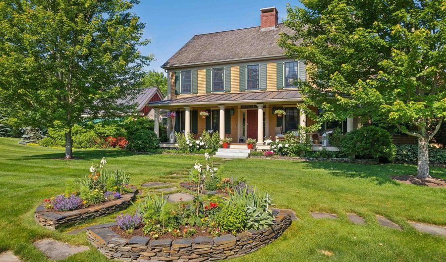 5685 VT Route 12, Barnard, VT 05031 - 5 Beds, 6 Bath