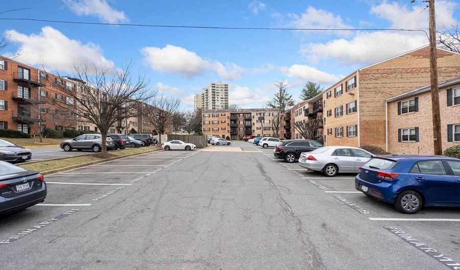 405 N BEAUREGARD St #405, Alexandria, VA 22312 - 2 Beds, 1 Bath