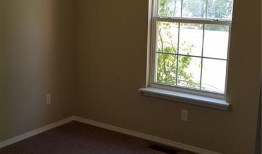 17 Slifer Dr, Bella Vista, AR 72714 - 3 Beds, 2 Bath