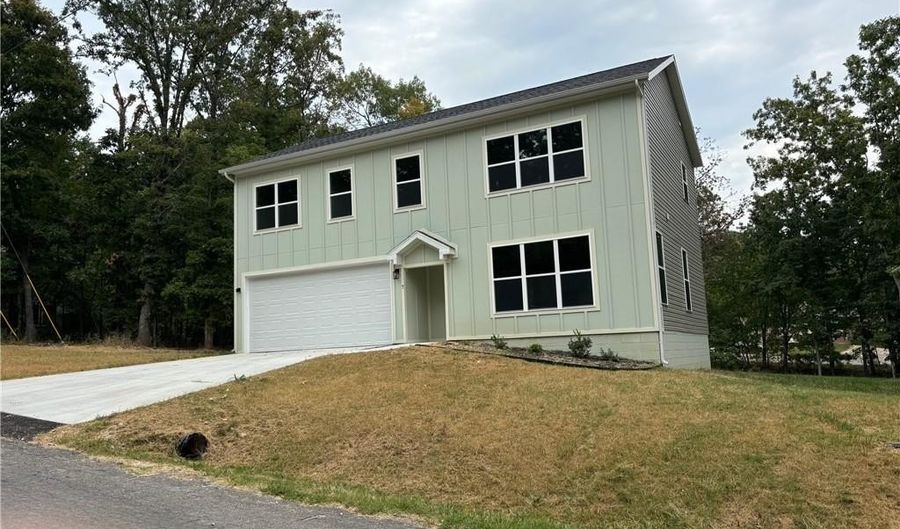7 Prestwick Ln, Bella Vista, AR 72715 - 3 Beds, 3 Bath