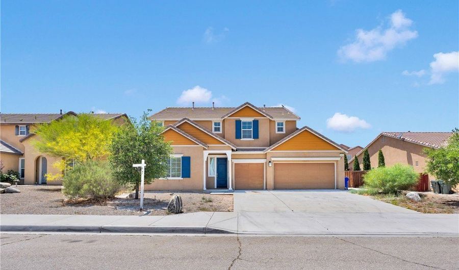 14454 Vista Del Sol Ln, Adelanto, CA 92301 - 5 Beds, 4 Bath