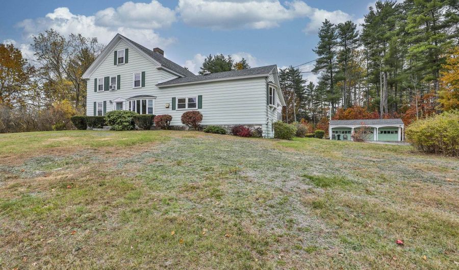 334 S River Rd, Bedford, NH 03110 - 3 Beds, 2 Bath