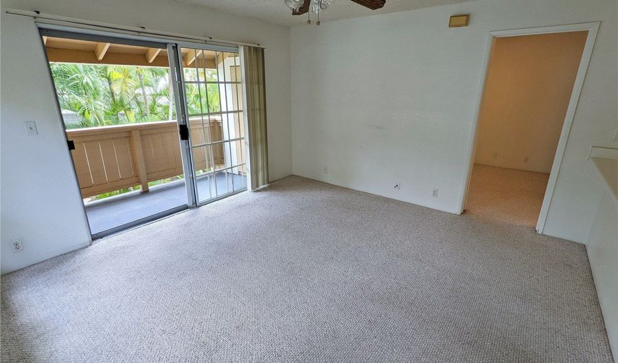 373 Mananai Pl 44T, Honolulu, HI 96818 - 1 Beds, 1 Bath