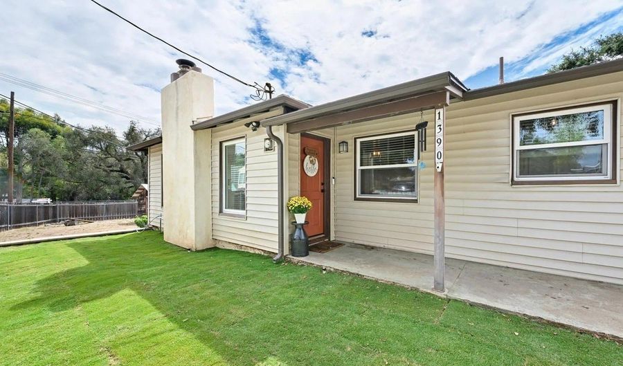1390 Willowside Ter, Alpine, CA 91901 - 2 Beds, 1 Bath