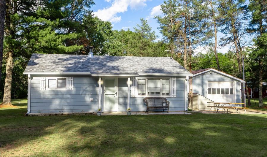 1172 W 13th Ct, Arkdale, WI 54613 - 2 Beds, 1 Bath