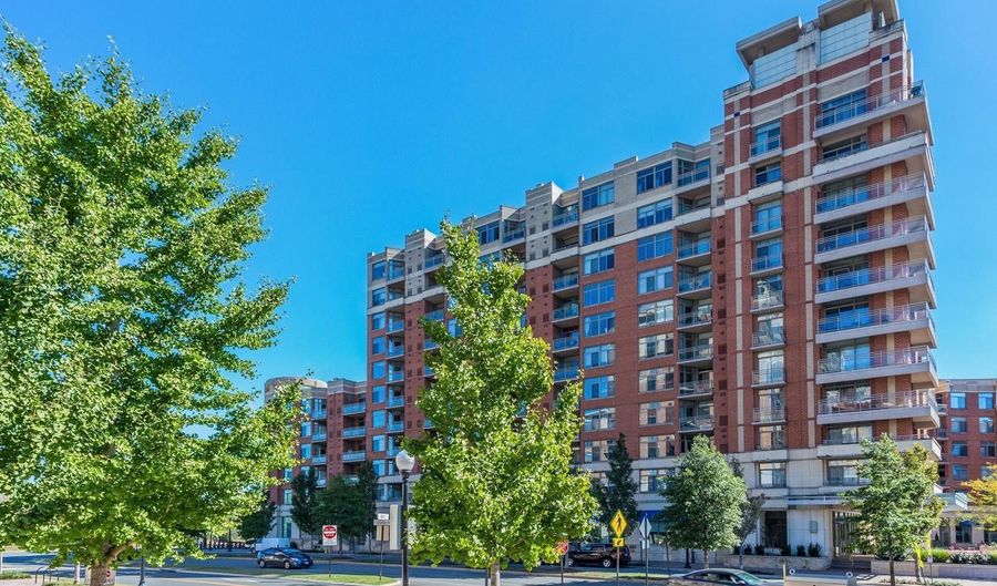 3650 S GLEBE Rd 638, Arlington, VA 22202 - 2 Beds, 2 Bath