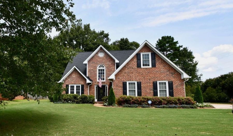102 Meadow Crk, Athens, GA 30605 - 4 Beds, 3 Bath