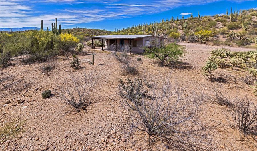 15285 N San Pedro River Rd N, Benson, AZ 85602 - 1 Beds, 1 Bath