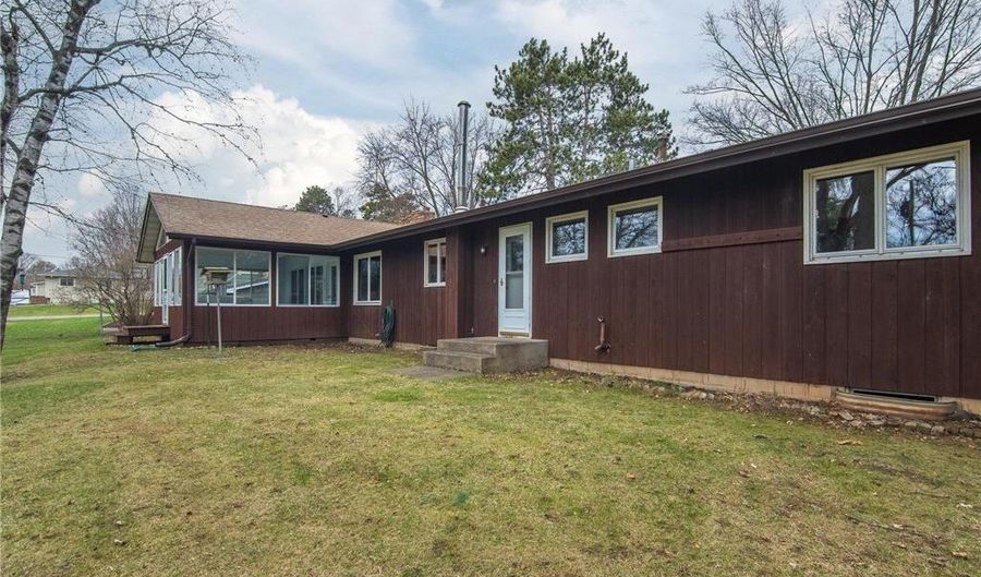 248 Montgomery St, Amery, WI 54001 - 3 Beds, 2 Bath
