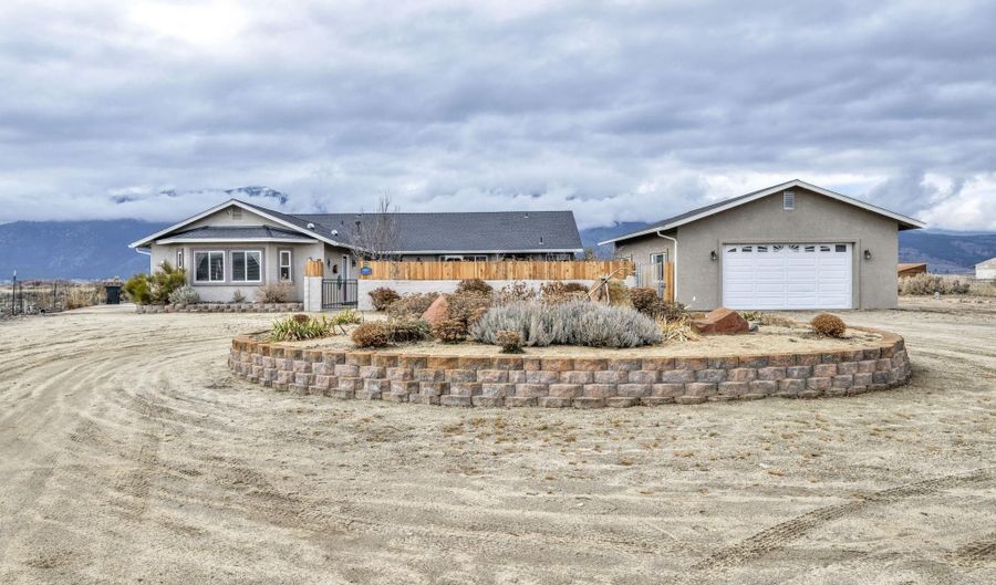 3405 Lakeshore Dr, Washoe Valley, NV 89704 - 3 Beds, 2 Bath