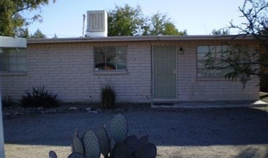 4258 E Glenn St, Tucson, AZ 85712 - 3 Beds, 2 Bath