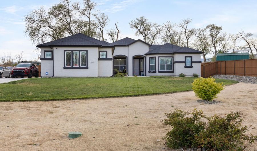690 Rose Ln, Fernley, NV 89408 - 4 Beds, 3 Bath