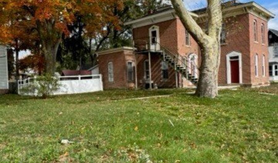 408 Cleveland Ave, Ashland, OH 44805 - 4 Beds, 2 Bath