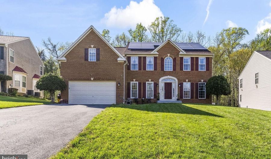 1130 STRAUSBERG St, Accokeek, MD 20607 - 5 Beds, 4 Bath