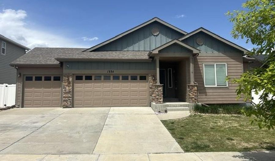 1334 Means Ln, Berthoud, CO 80513 - 5 Beds, 3 Bath