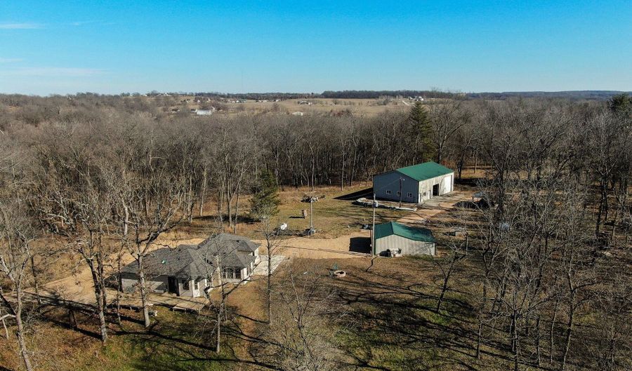 2898 N Farm Road 17, Ash Grove, MO 65604 - 3 Beds, 2 Bath