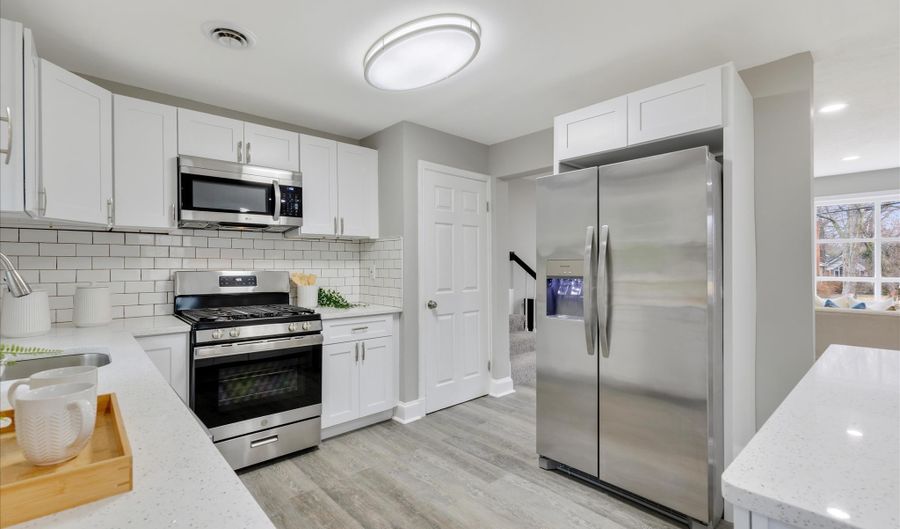 1254 DOGWOOD Rd, Arnold, MD 21012 - 3 Beds, 2 Bath