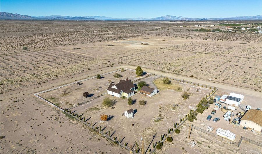 3599 E Poplar Ave, Amargosa Valley, NV 89020 - 3 Beds, 2 Bath