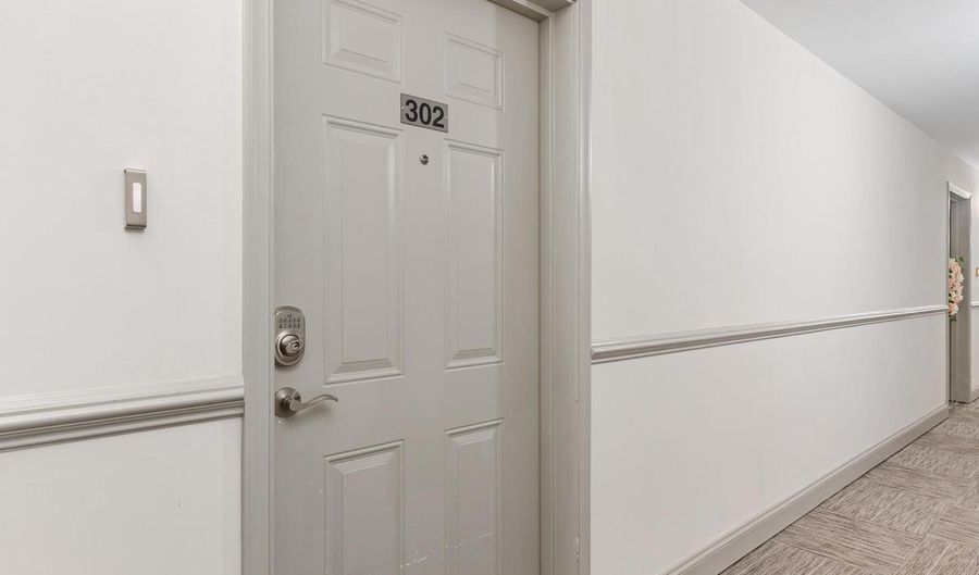 2900 Shipmaster Way #302, Annapolis, MD 21401 - 1 Beds, 2 Bath