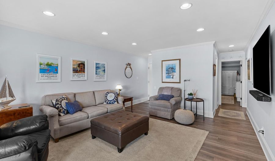 778 FAIRVIEW Ave 778 E, Annapolis, MD 21403 - 2 Beds, 2 Bath
