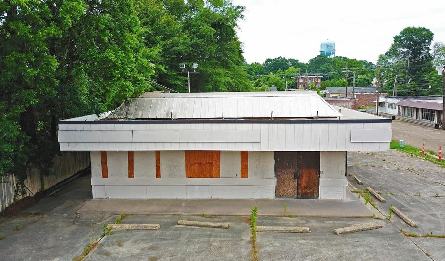 204 W MADISON Ave, Bastrop, LA 71220 - 0 Beds, 0 Bath