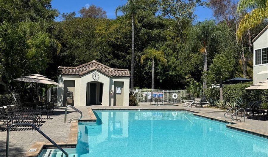 7 Cloudcrest, Aliso Viejo, CA 92656 - 2 Beds, 2 Bath