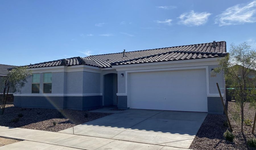 11445 W EDGEMONT Ave, Avondale, AZ 85392 - 4 Beds, 2 Bath