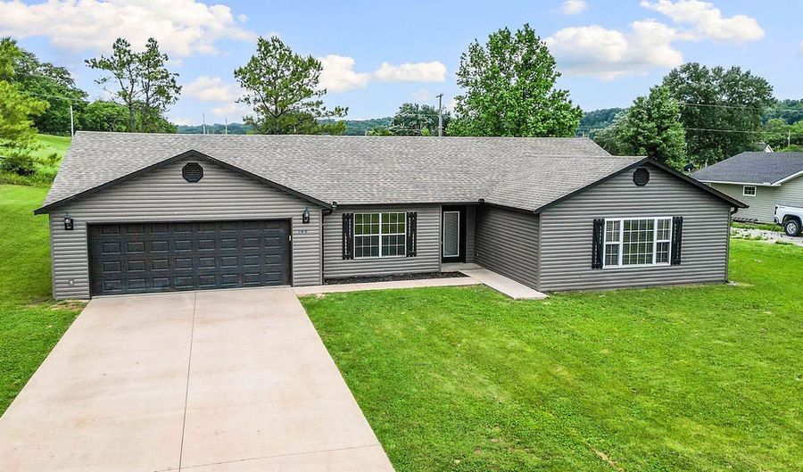 144 Riverview Dr, Anderson, MO 64831 - 3 Beds, 2 Bath