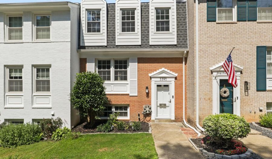 3390 WHIPPLE Ct, Annandale, VA 22003 - 3 Beds, 3 Bath