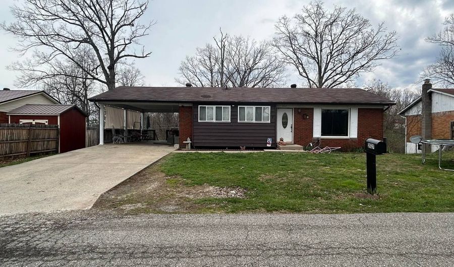 2027 Booth Quillen Rd, Ashland, KY 41102 - 3 Beds, 2 Bath
