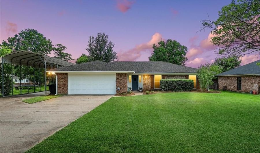 4409 Parkridge Dr, Benton, LA 71006 - 3 Beds, 2 Bath