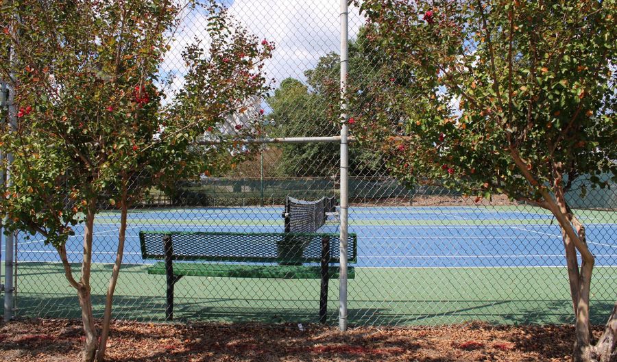 107 Springlakes Cir, Augusta, GA 30907 - 4 Beds, 2 Bath