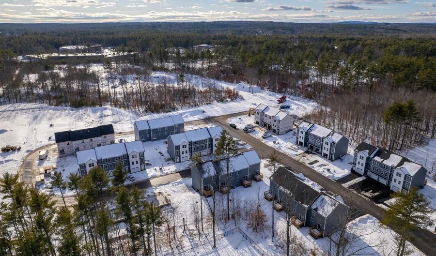 10 D Lucky Lane The Crossings At Village Ctr 10 D, Barrington, NH 03825 - 2 Beds, 2 Bath