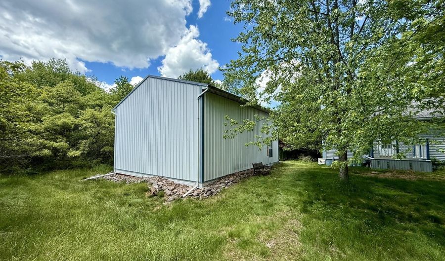 582 Stony Mountain Rd, Albrightsville, PA 18210 - 3 Beds, 2 Bath