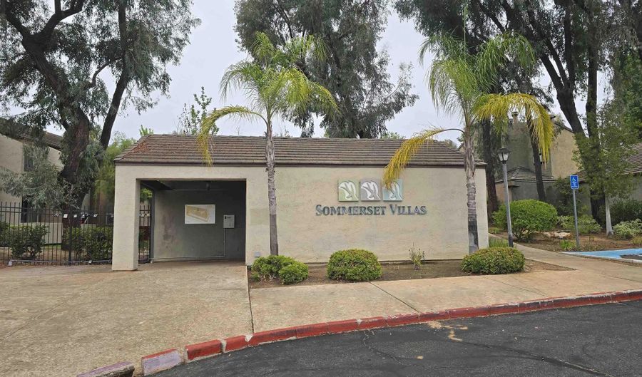 1350 N Escondido Blvd 69, Escondido, CA 92026 - 2 Beds, 1 Bath