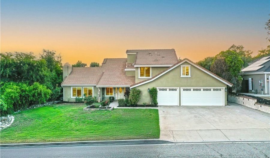 6028 Amethyst, Alta Loma, CA 91737 - 5 Beds, 3 Bath