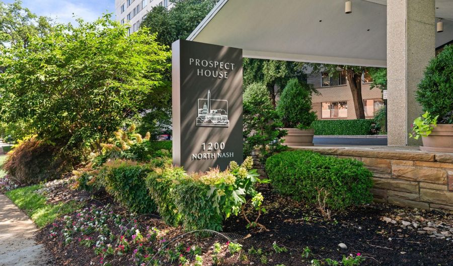 1200 N NASH St N 1125, Arlington, VA 22209 - 2 Beds, 2 Bath