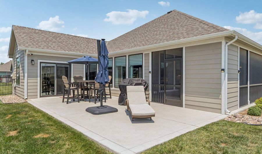 137 S Legacy Way, Andover, KS 67002 - 3 Beds, 2 Bath