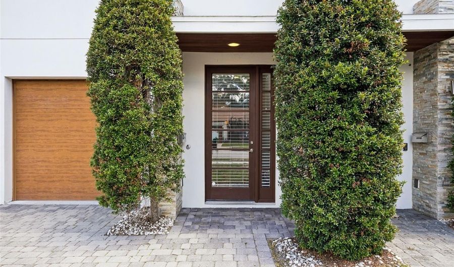 2505 DEPAUW Ave, Orlando, FL 32804 - 3 Beds, 3 Bath