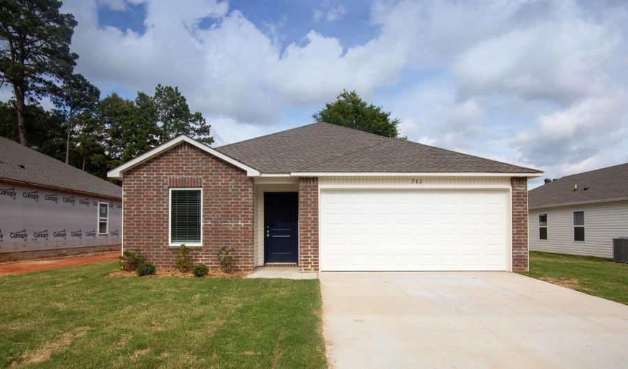 782 Gussy Ln, Benton, AR 72019 - 4 Beds, 2 Bath