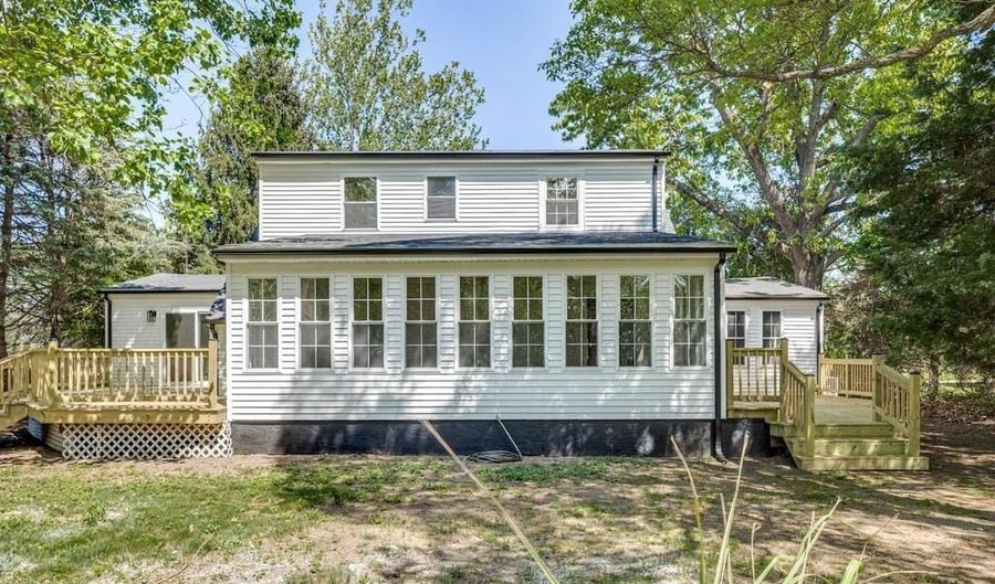 2442 ALMIRA Ave, Atco, NJ 08004 - 3 Beds, 2 Bath