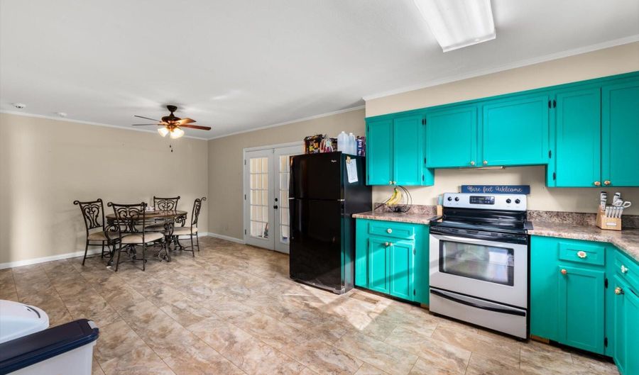 1120 Apache St, Athens, TN 37303 - 3 Beds, 2 Bath