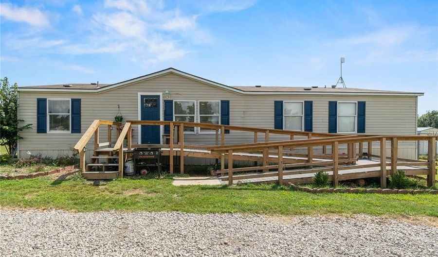 197 W Turnpike Rd, McAlester, OK 74501 - 4 Beds, 2 Bath