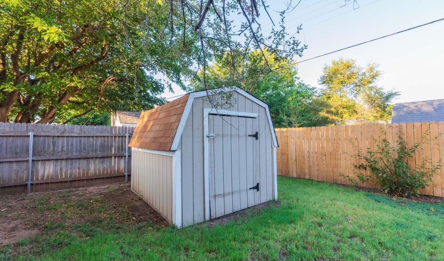 3406 PATTERSON Dr, Amarillo, TX 79109 - 3 Beds, 2 Bath