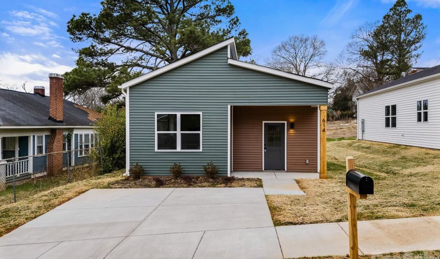 614 S 4th St, Albemarle, NC 28001 - 3 Beds, 2 Bath
